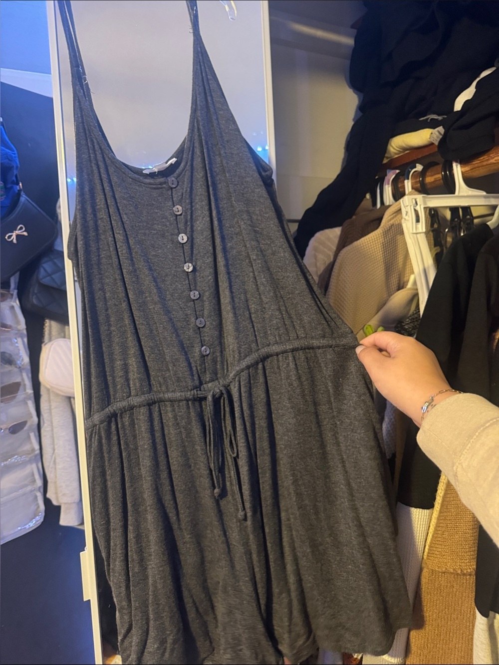 Women’s Gray Sleeveless Button-Front Drawstring Dress
